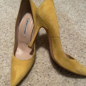 Manolo Blahnik  pumps